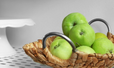 Apple Picking: A Day of Orchard Adventures